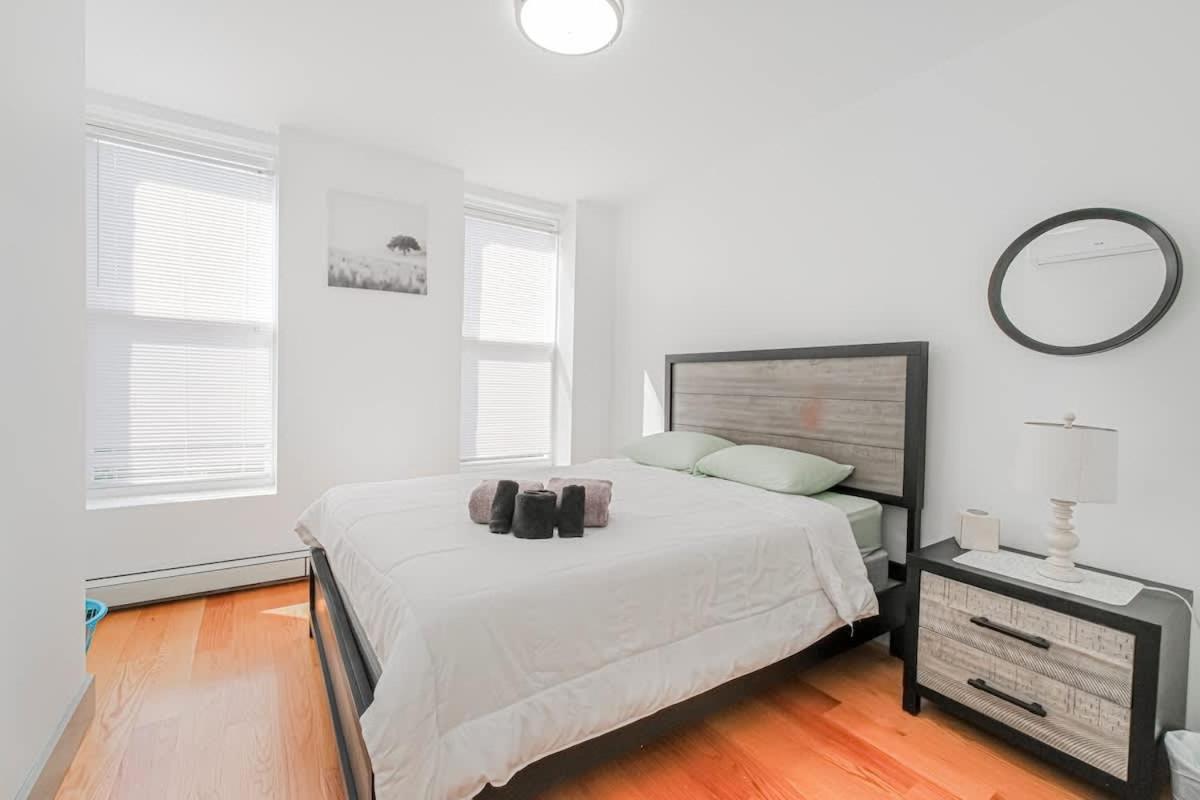 Apartment Spacious 3br With Quick Manhattan Access And Free Parking New York