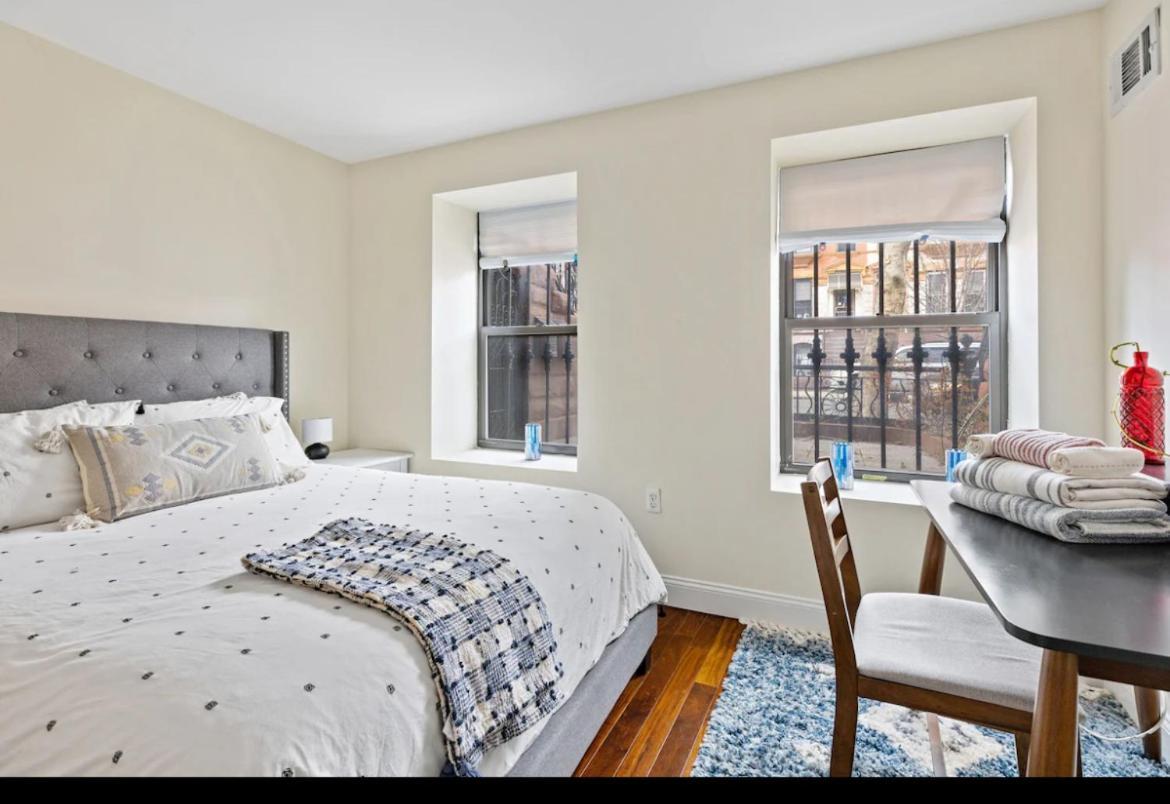 Enchanting Brownstone With A Magical Garden * New York