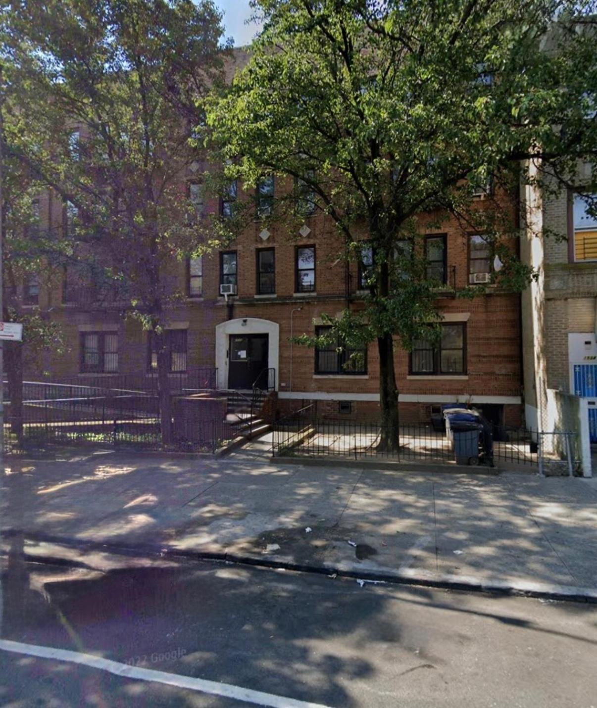 Cozy 2 Bedroom In Thriving Crown Heights Area