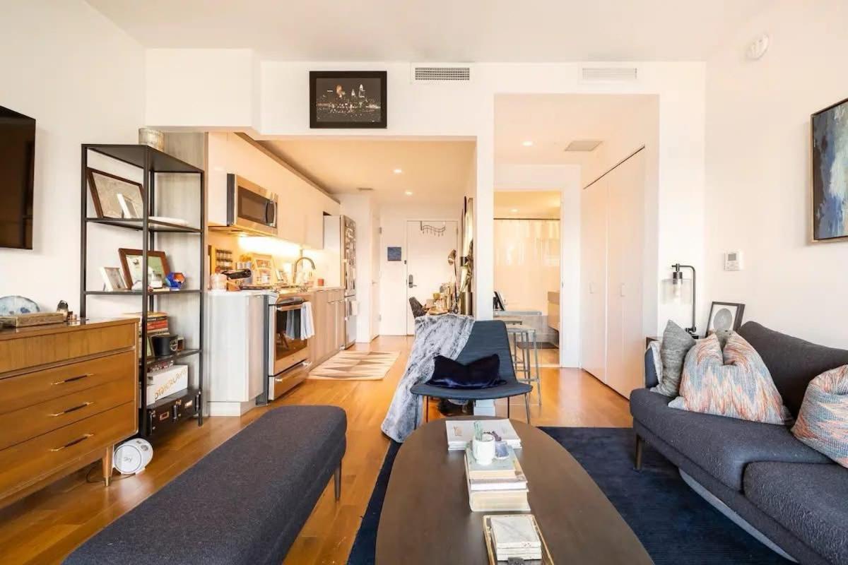 Apartment Beautiful Modern In Luxury Building *