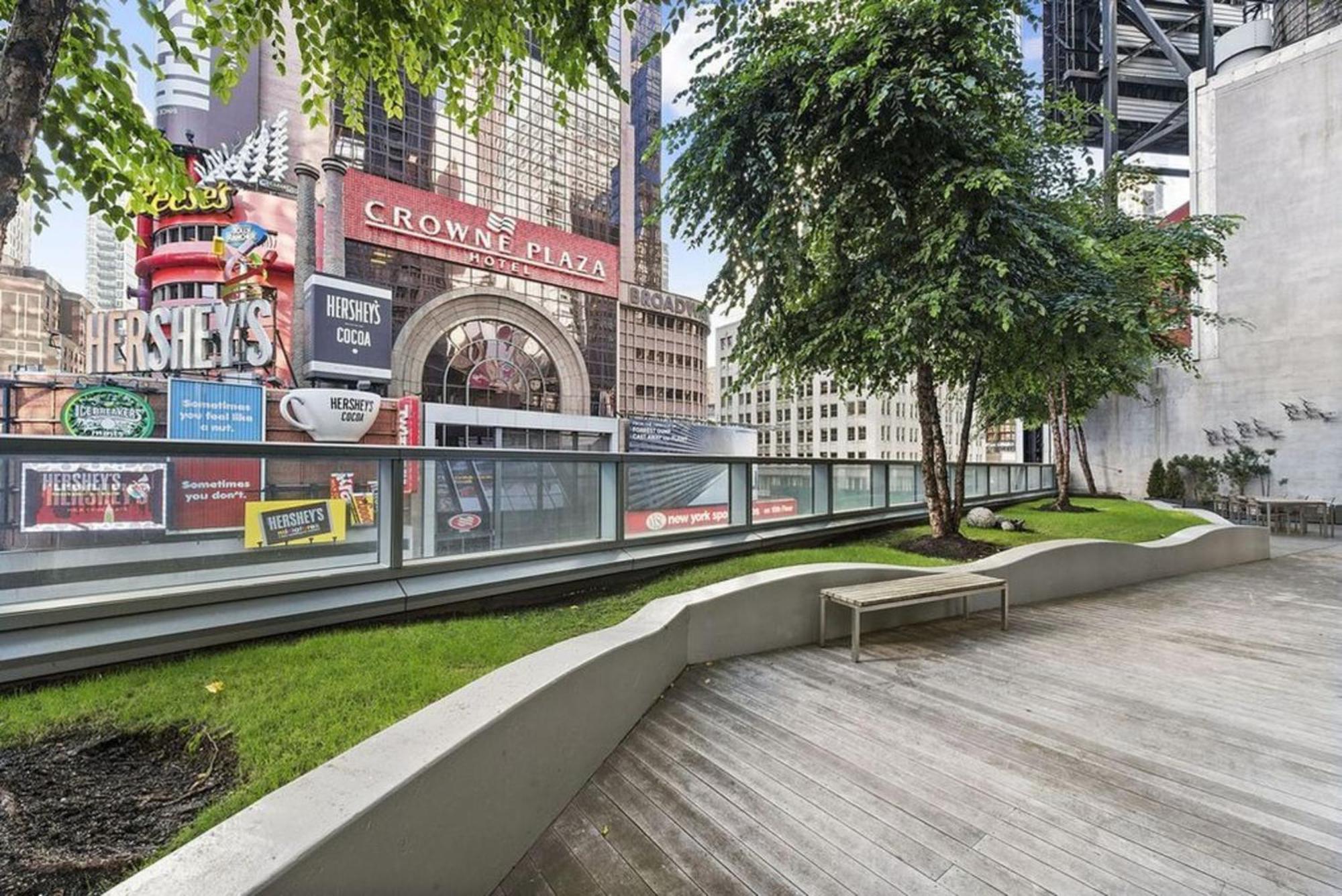 1600 Broadway Apartment