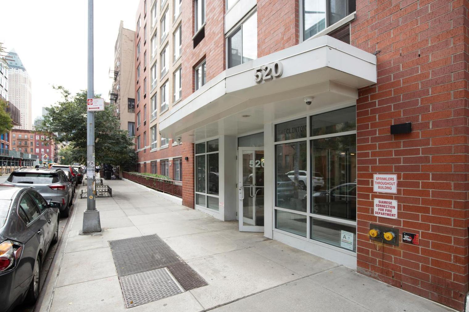 Blueground Hells Kitchen Washer Nr Times Square Nyc-2074 *