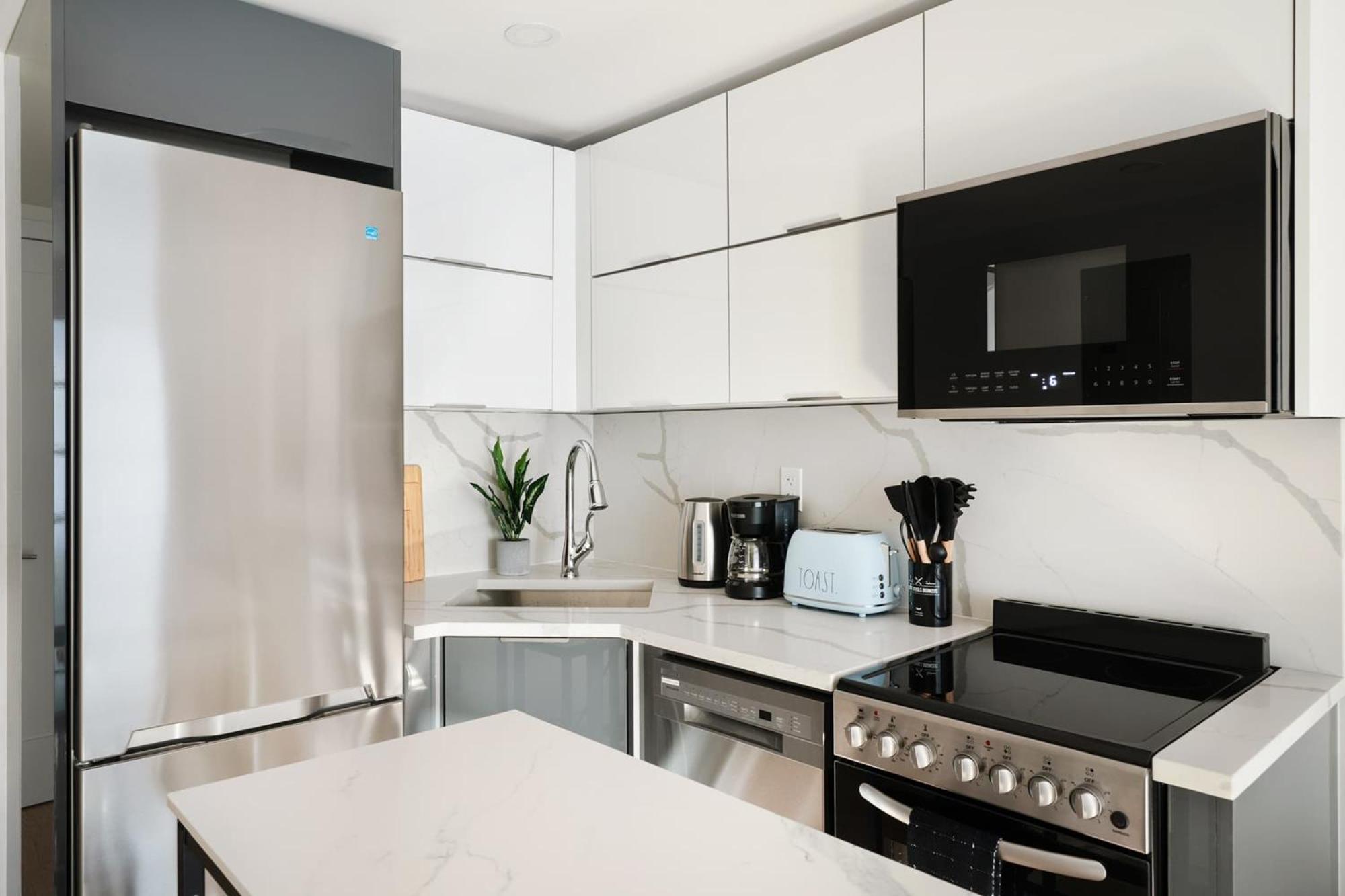 22nd Sleek Modern 1br Gramercy Apartment