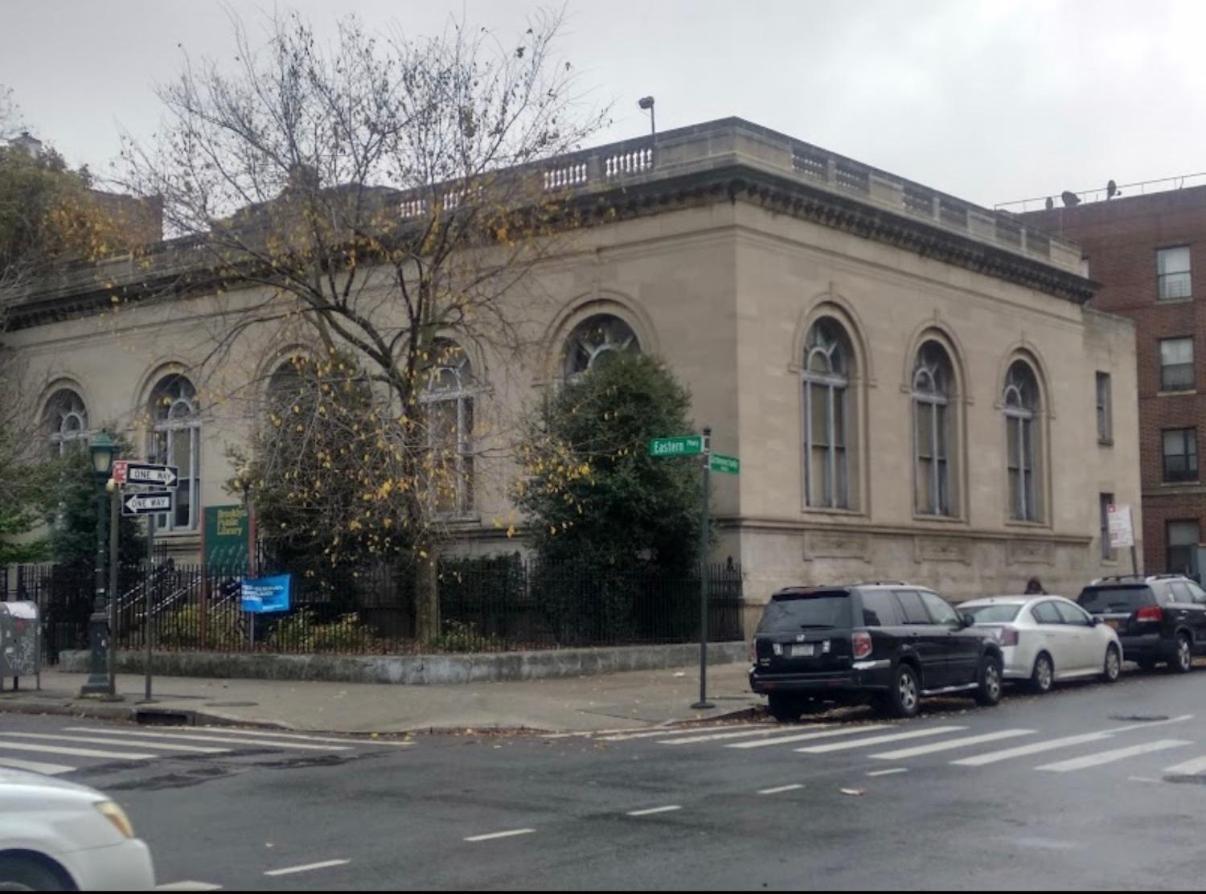 Cozy 2 Bedroom In Thriving Crown Heights Area New York