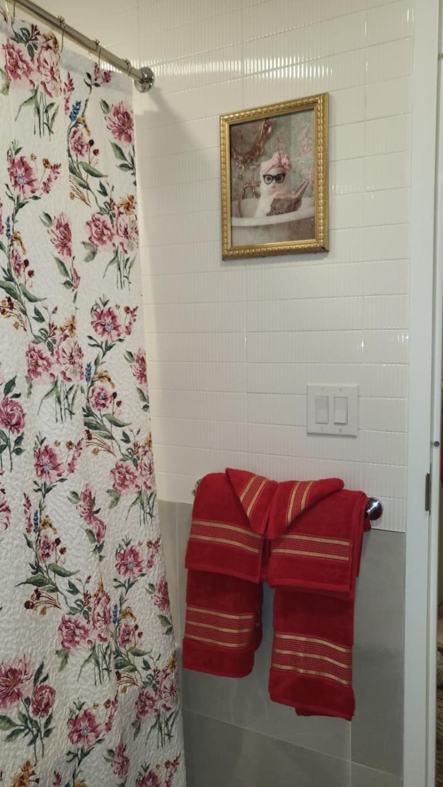 Apartment 1 Bedroom In Luxury Building *