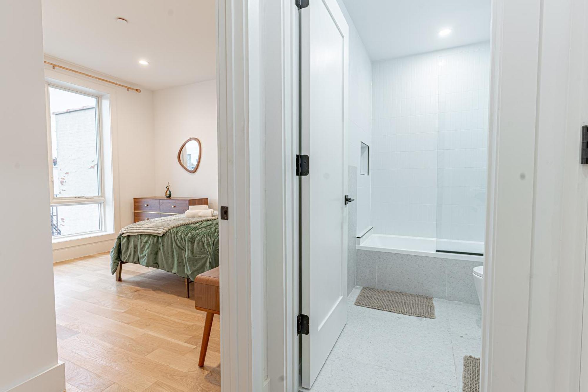 Apartment Brooklyn Penthouse Oasis With Terrace Views