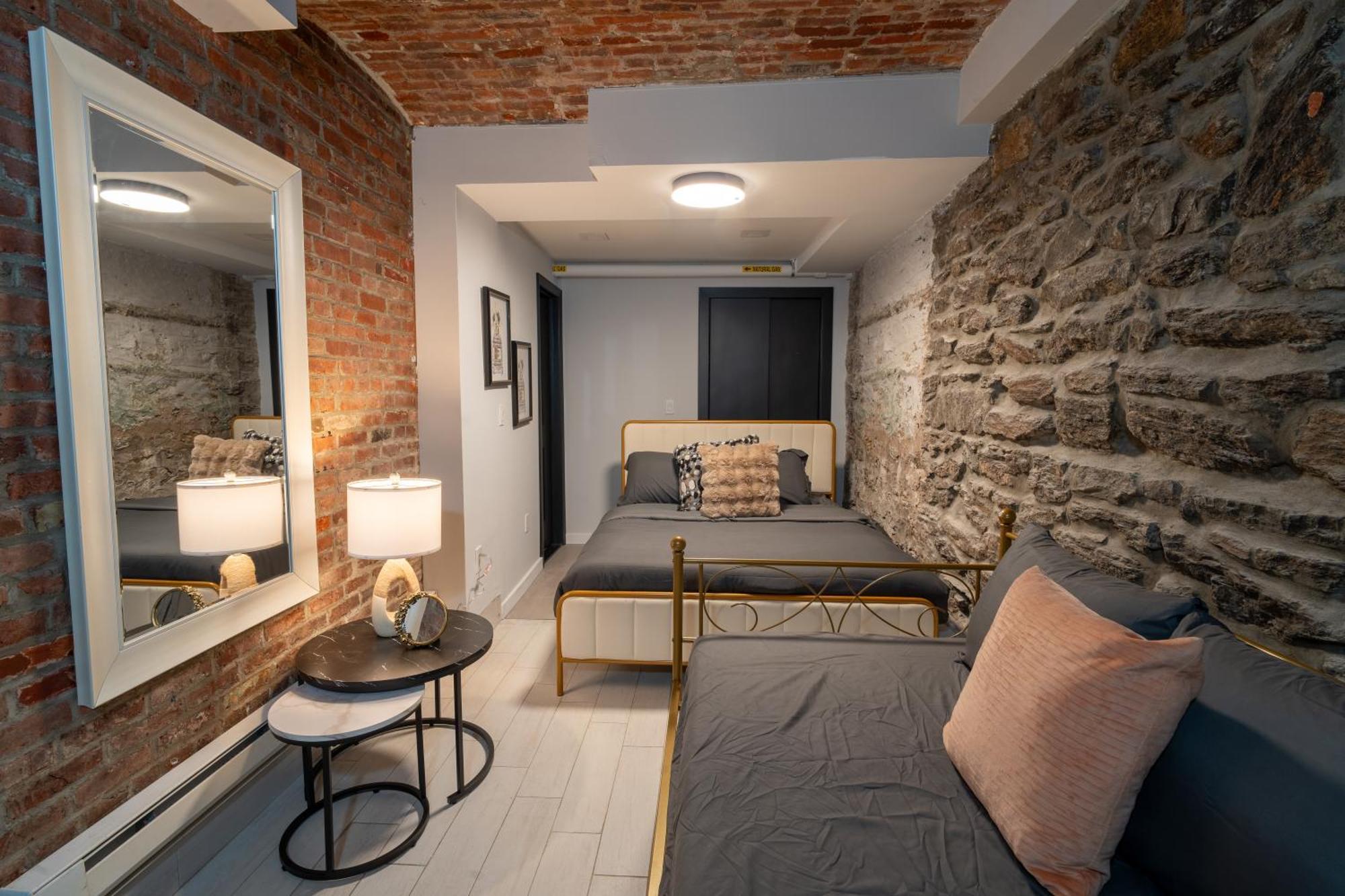 Elegant Gramercy Park Apartment New York