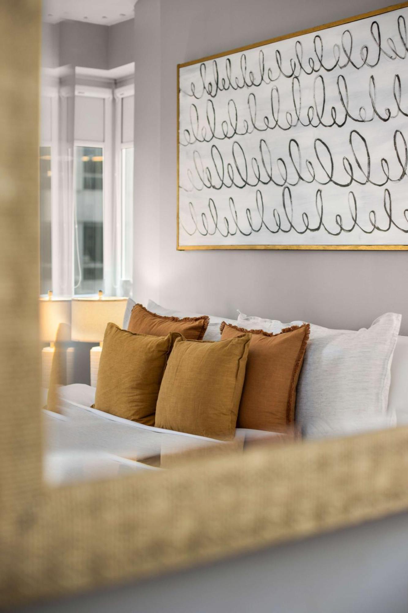 Chic Nyc Retreat Beside Broadway *