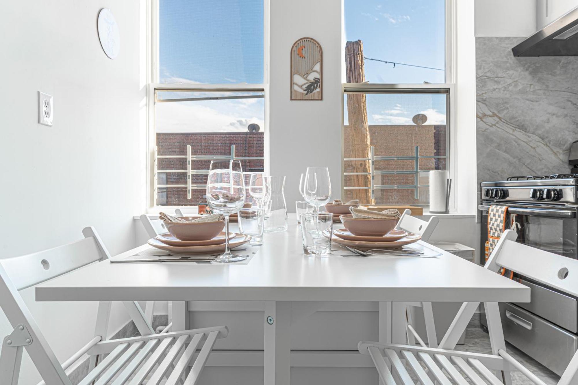 Cozy 2br Retreat - Near Lga & Subway With W&d Apartment New York