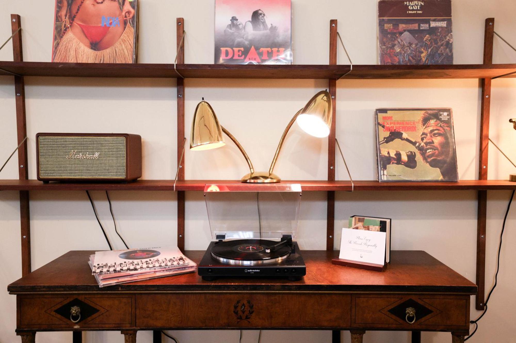 Artistic Vintage Loft In Williamsburg *