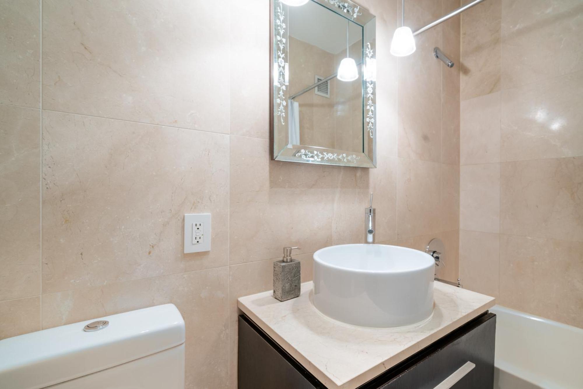 Fidi W Work Setup By Anyplace - 10254 Apartment *