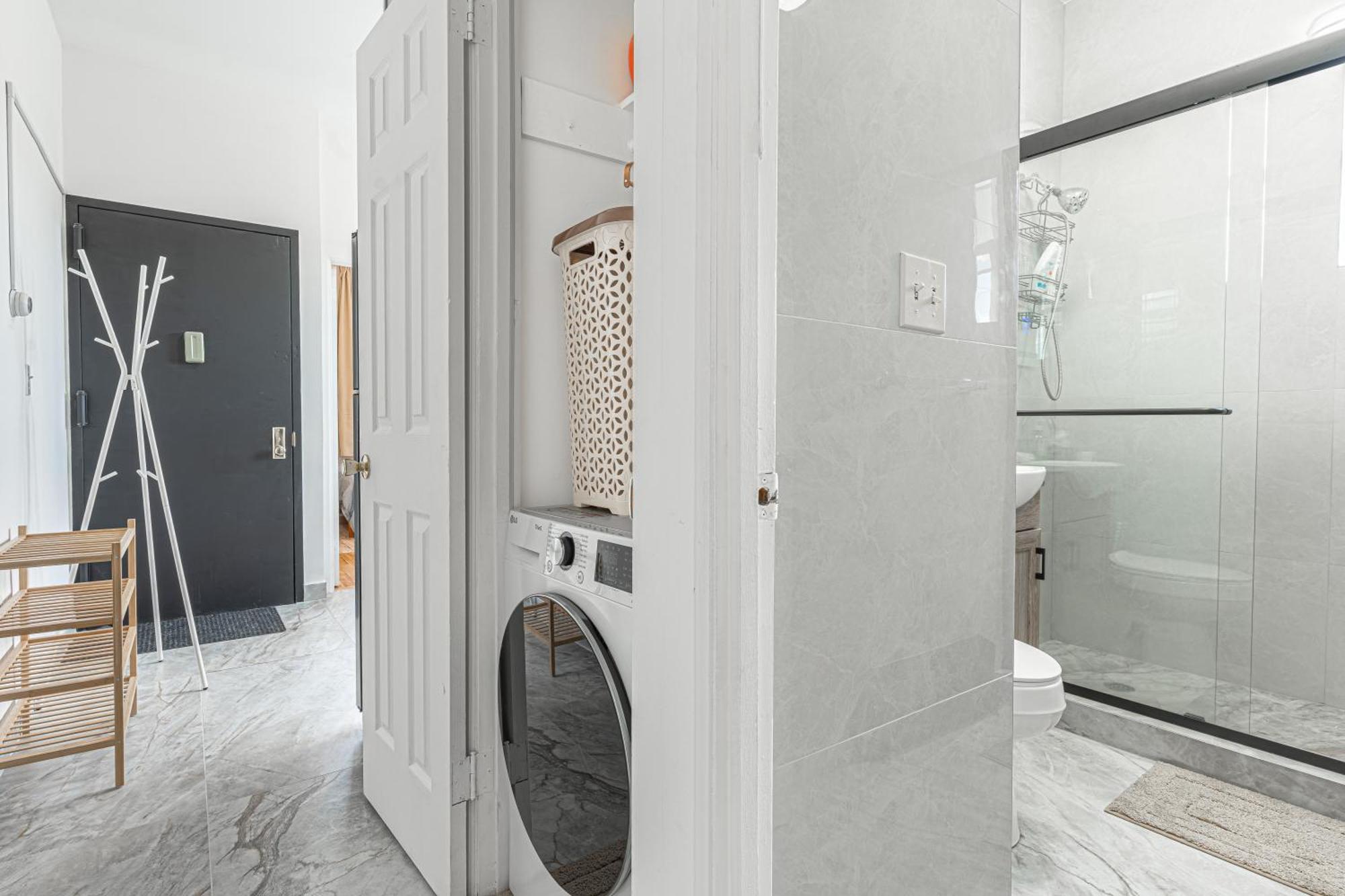 Apartment Cozy 2br Retreat - Near Lga & Subway With W&d