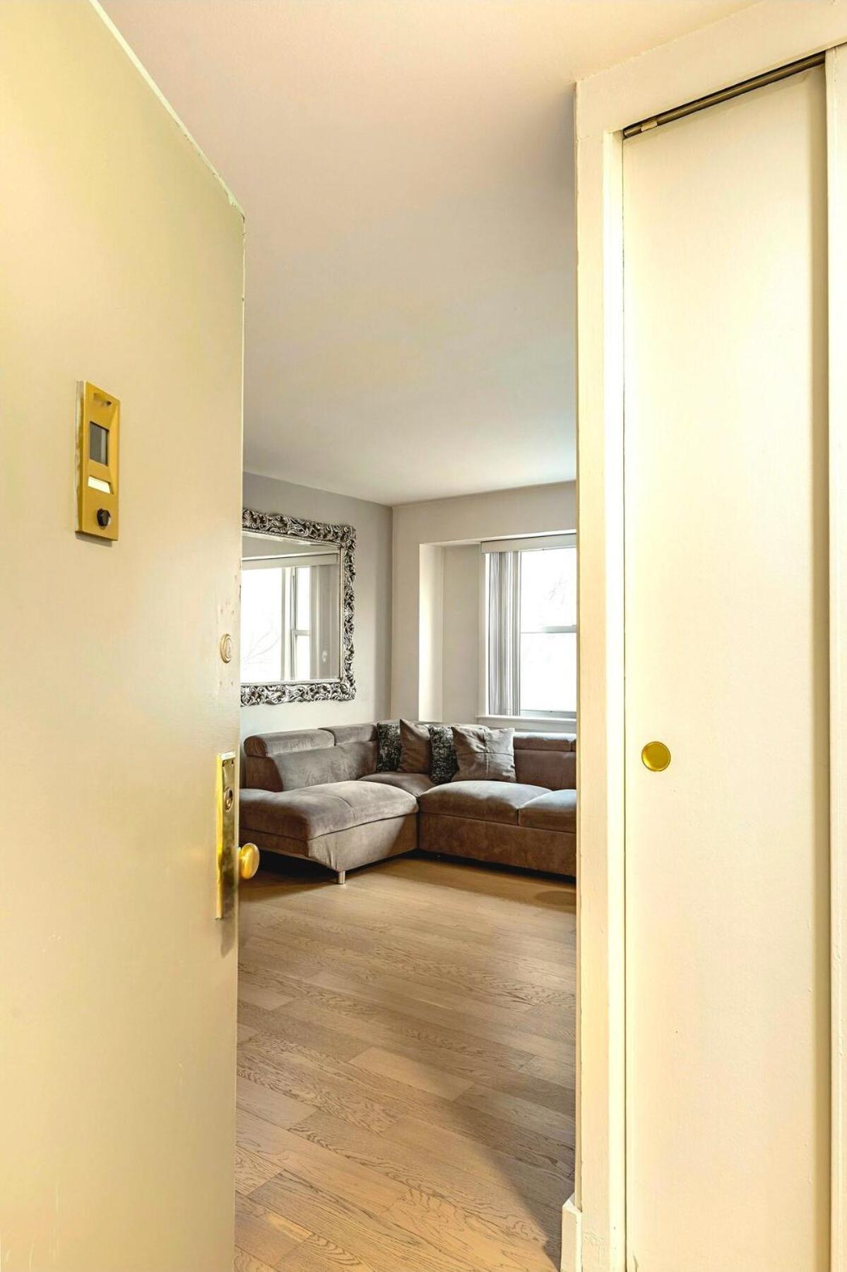 Piece Of Mind In Harlem Apartment