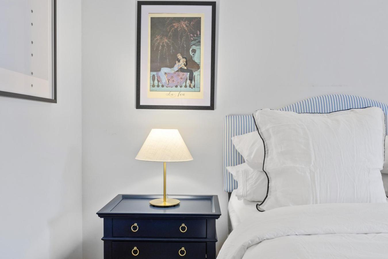 Apartment Chelsea 1br In Shared With Laundry And Rooftop