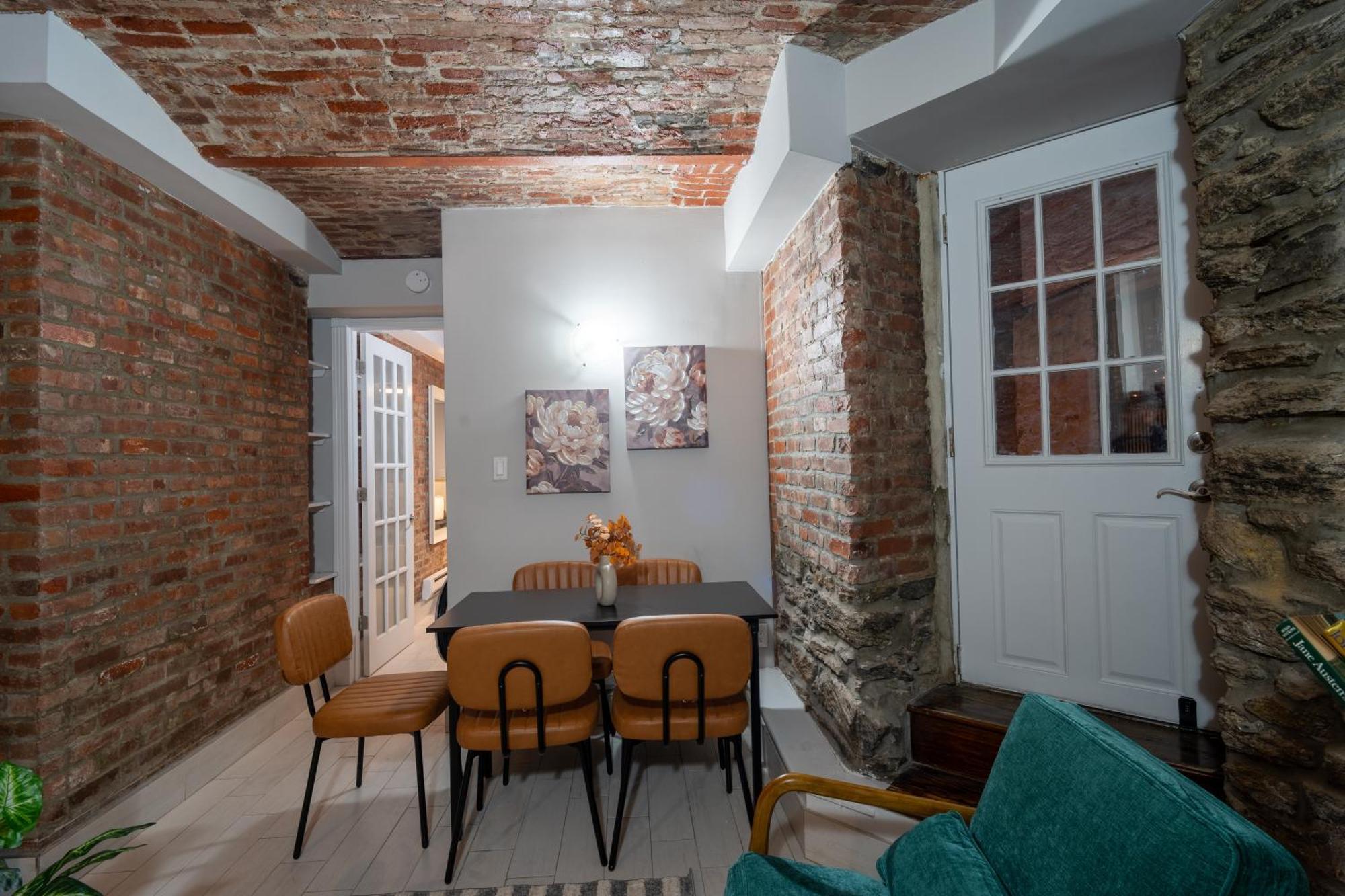 Elegant Gramercy Park Apartment *