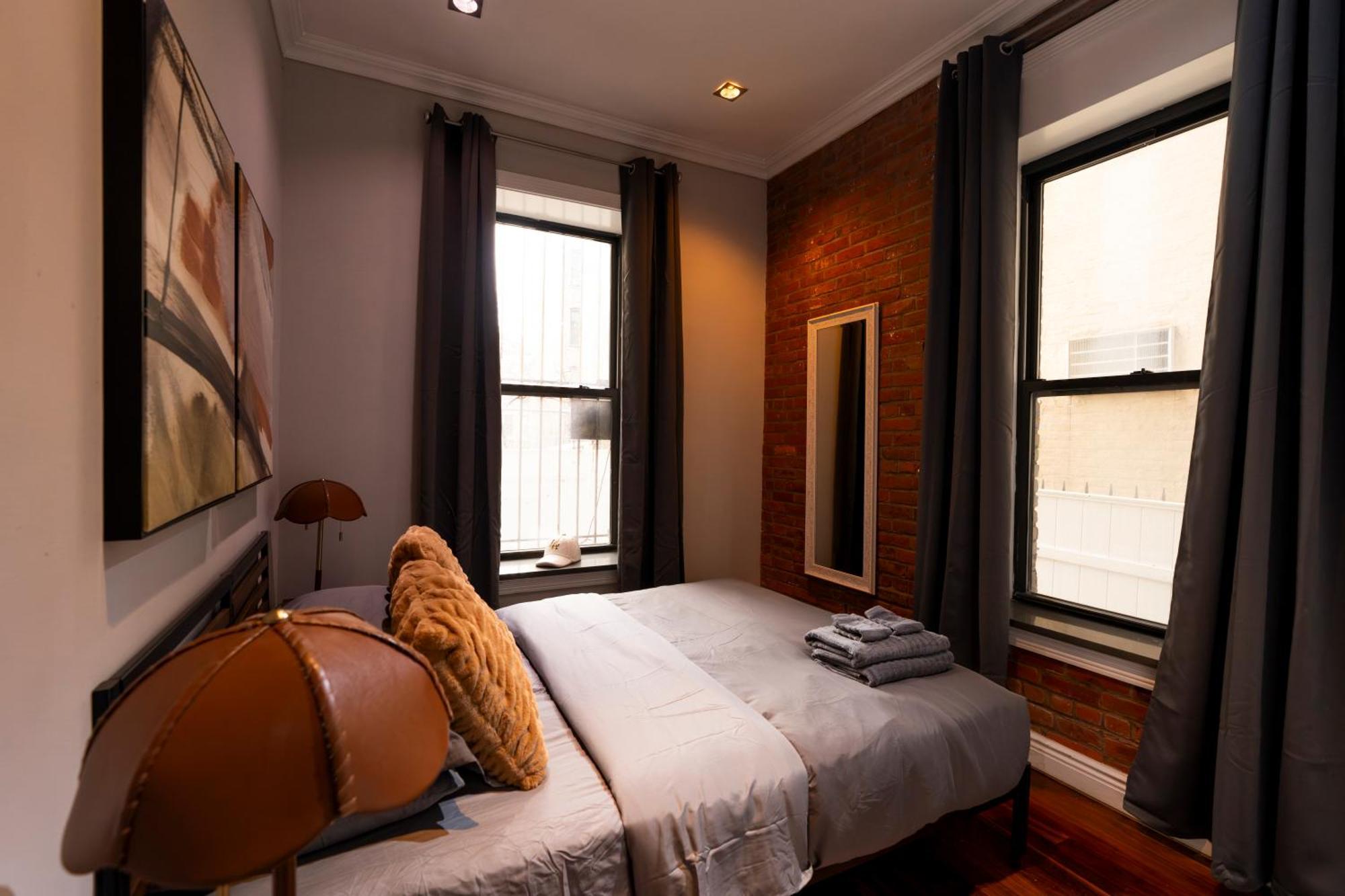 Apartment Elegant Park - 4 Bedroom Self Check-in New York