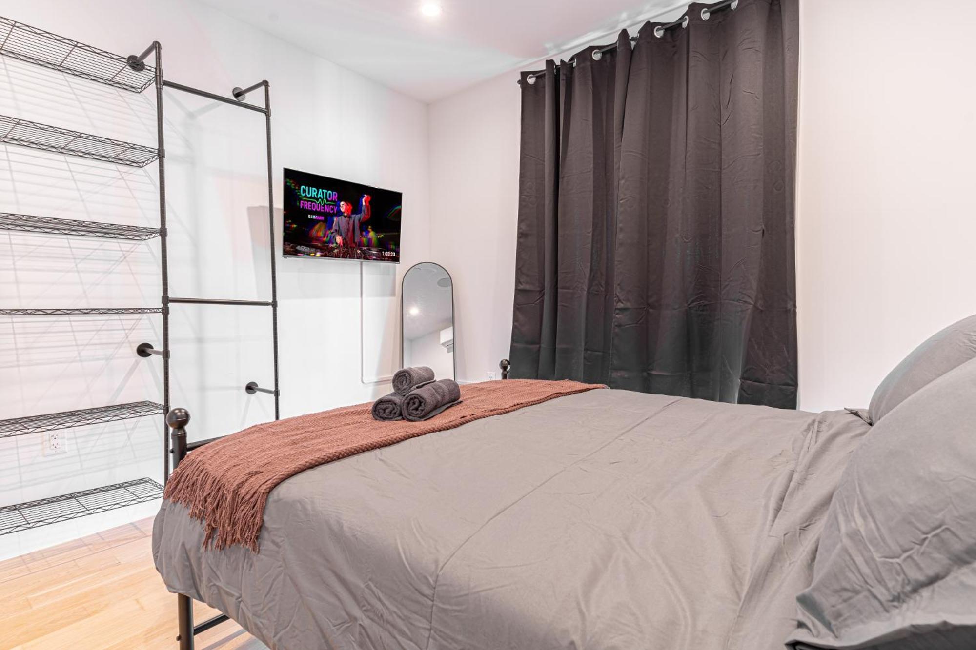 Apartment Bushwick Industrial1br With Balcony New York