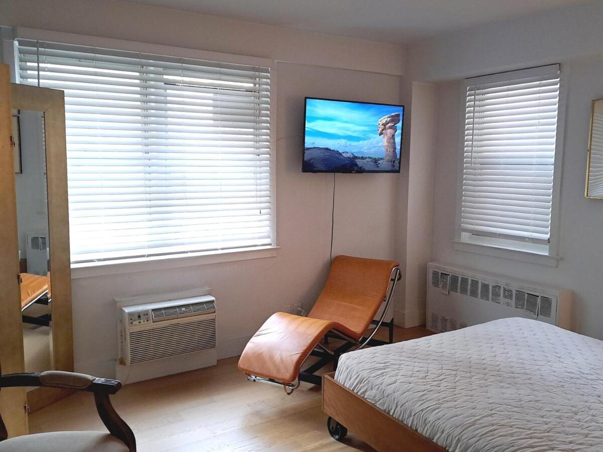 Apartment Piece Of Mind In Harlem