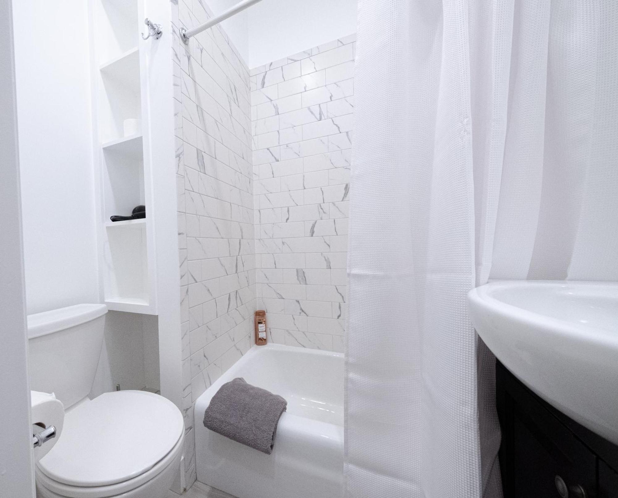 Apartment Brand New 3br 2ba Next To Park, Elevator New York