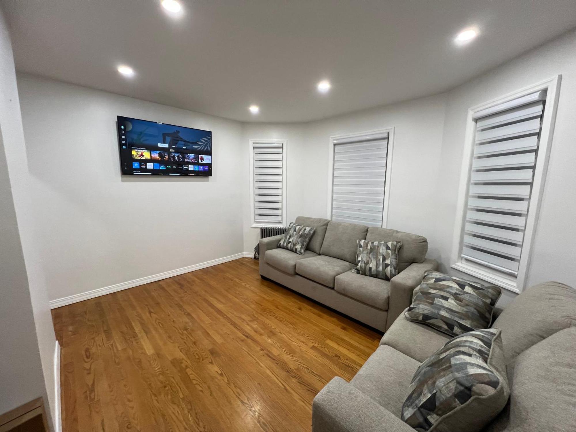 Cozy 2-person Near Jfk Airport & Shopping Area * New York