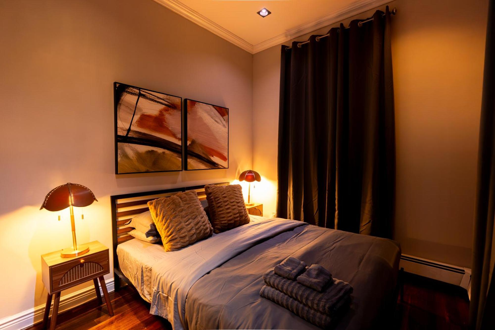 Elegant Park - 4 Bedroom Self Check-in *