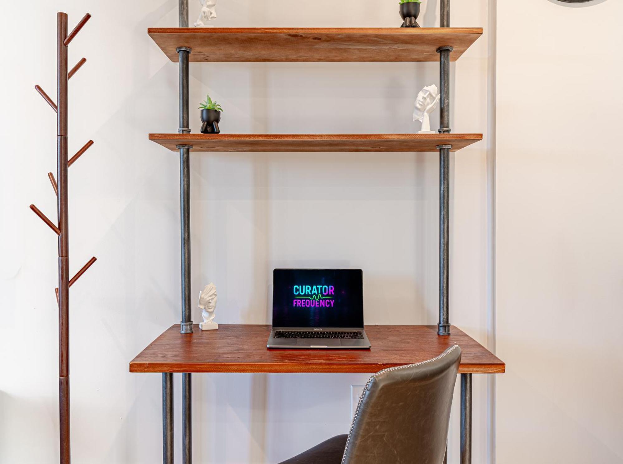 Bushwick Industrial1br With Balcony Apartment *