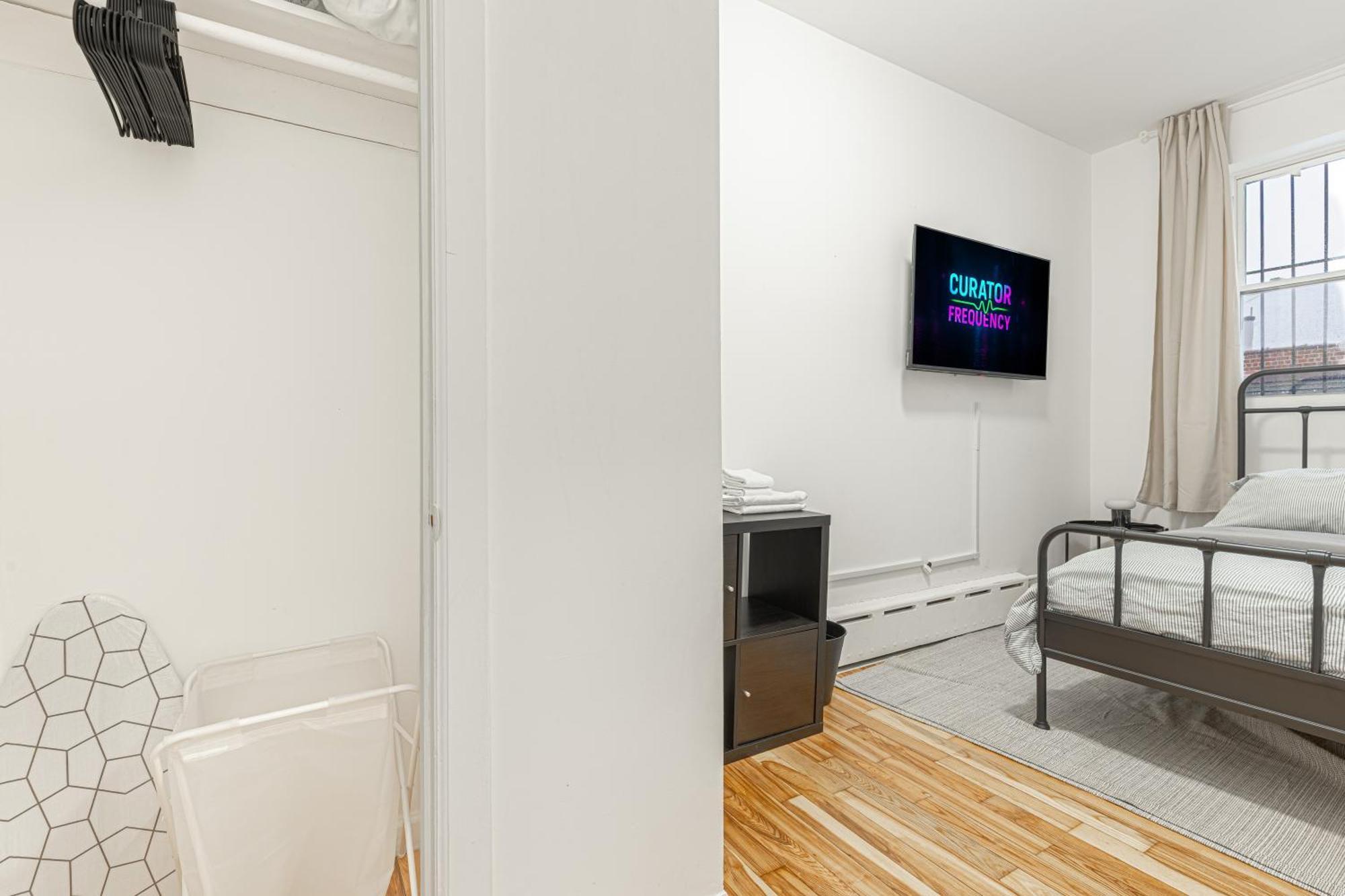 Apartment Modern Comfort 2br With Washer & Dryer Near Subway & Lga New York