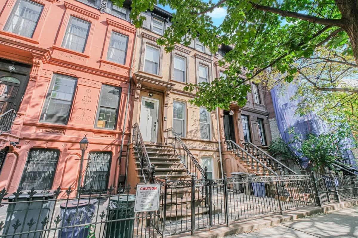 Spacious 3br With Quick Manhattan Access And Free Parking Apartment *