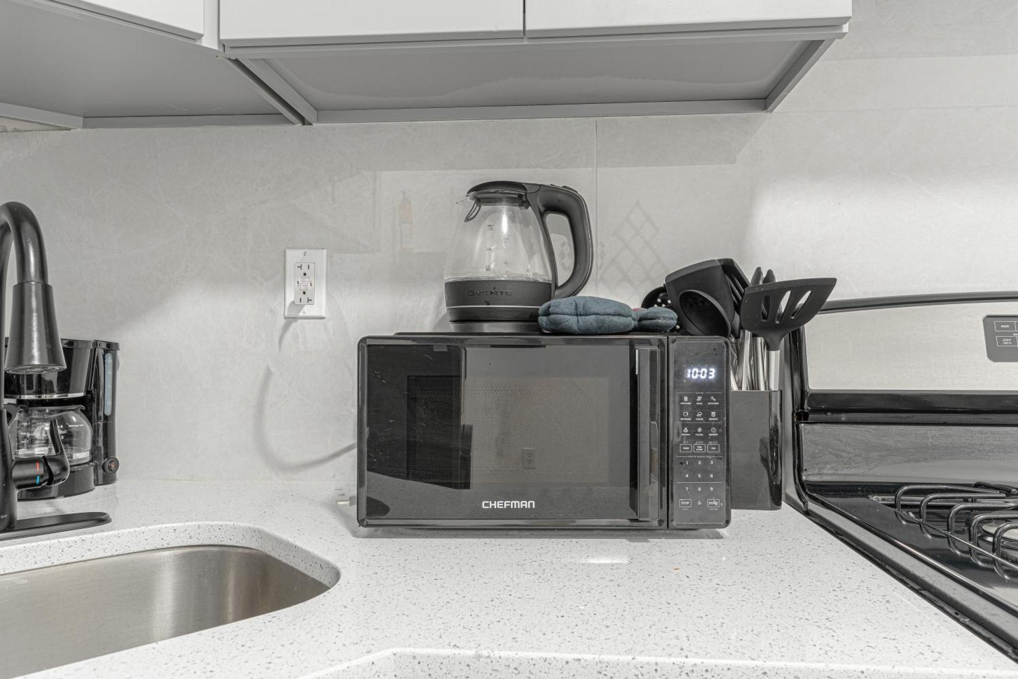 Modern Comfort 2br With Washer & Dryer Near Subway & Lga Apartment