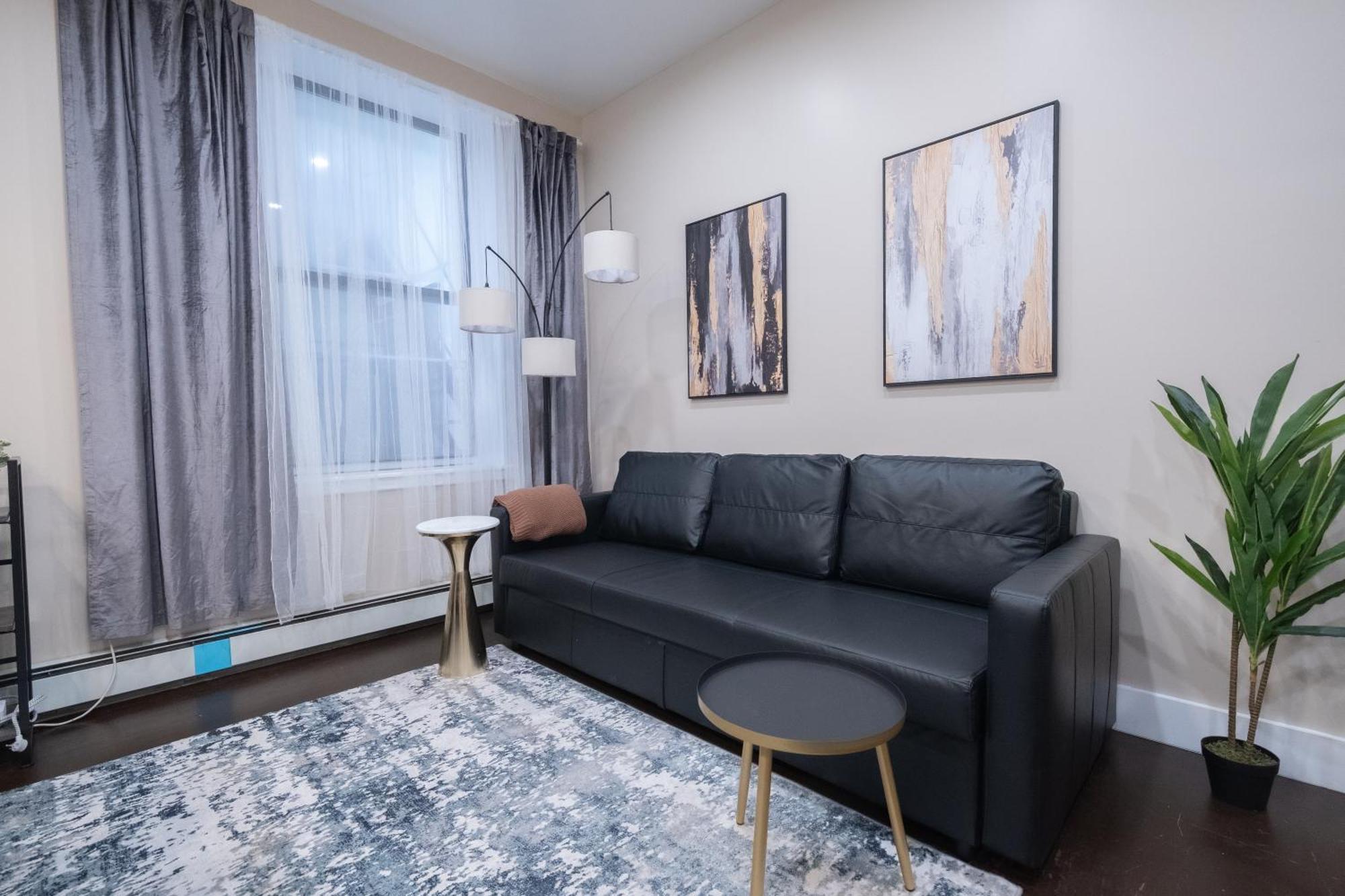 Brand New 3br 2ba Next To Park, Elevator Apartment *