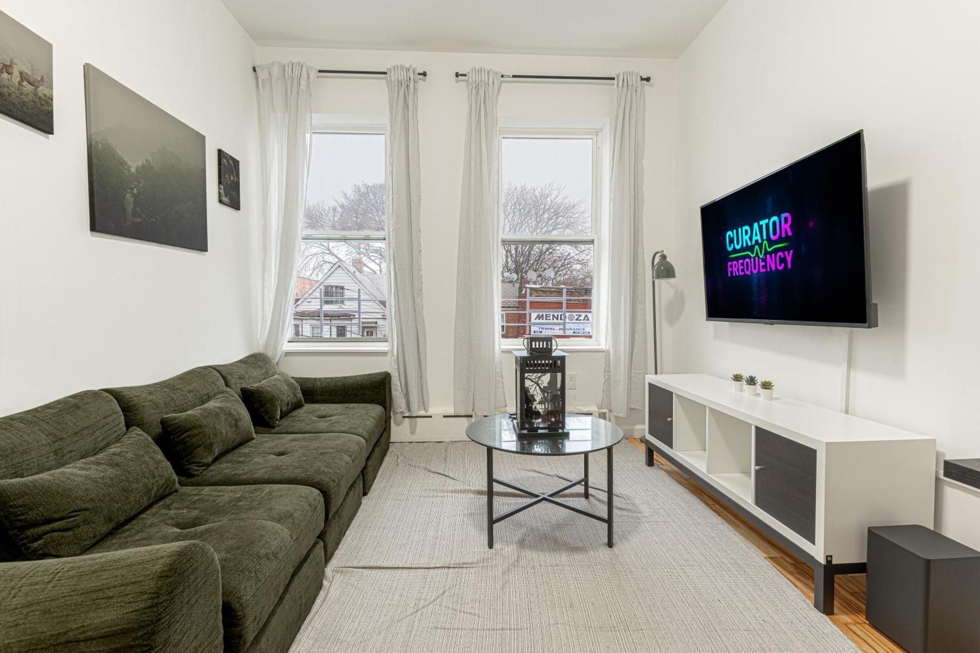 Apartment Modern Comfort 2br With Washer & Dryer Near Subway & Lga *