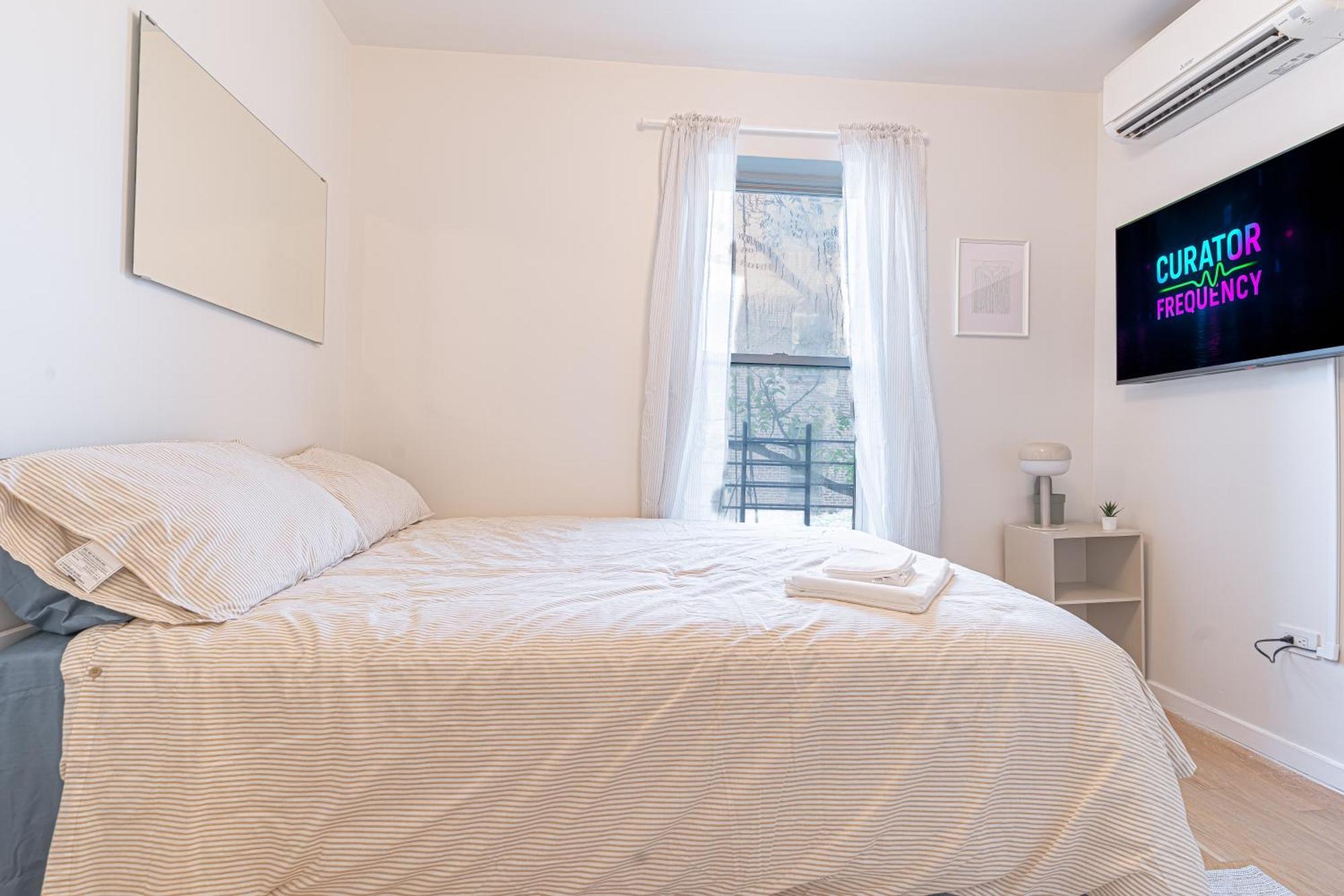 Stylish 2br Close To Williamsburg New York