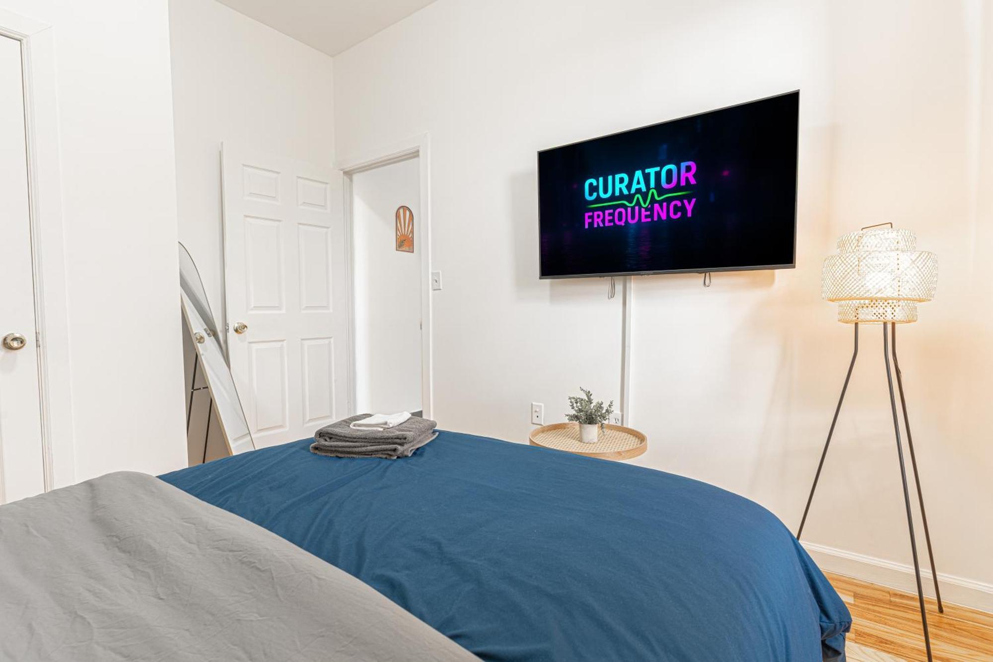 Cozy 2br Retreat - Near Lga & Subway With W&d Apartment *