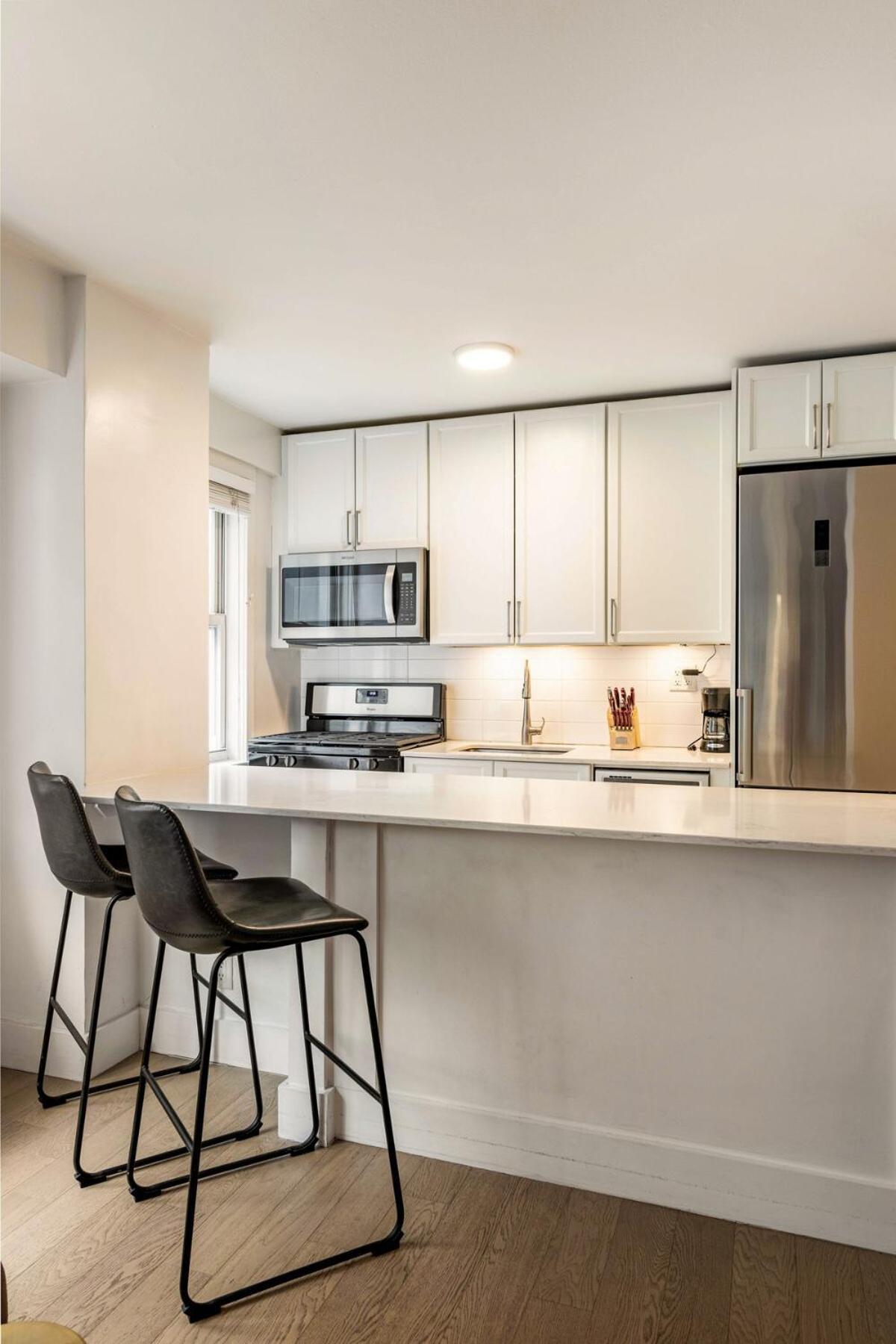 Piece Of Mind In Harlem Apartment *