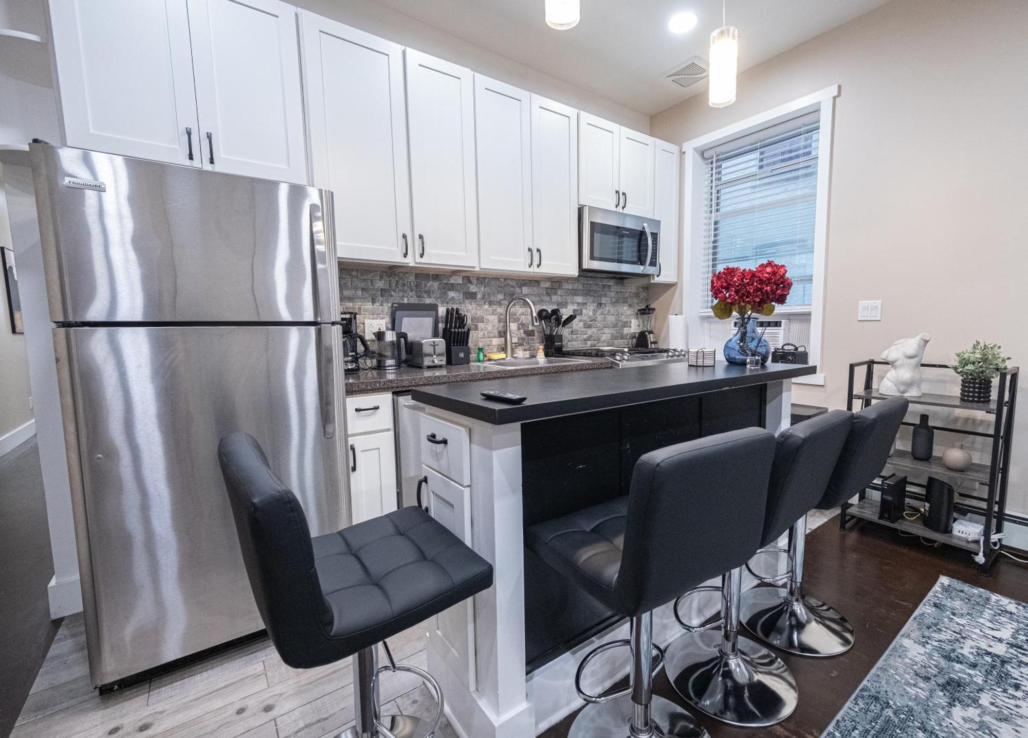 Apartment Brand New 3br 2ba Next To Park, Elevator New York