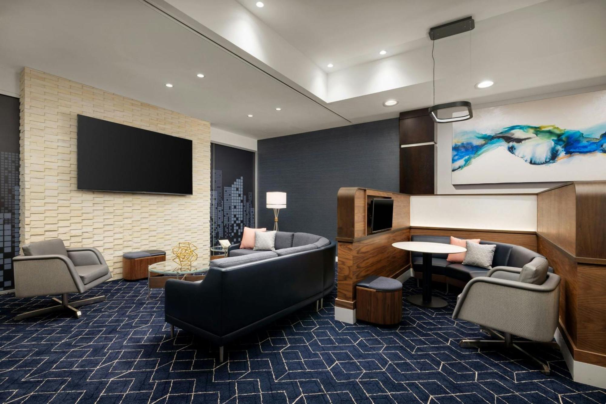 Courtyard By Marriott Manhattan Upper East Side Hotel 3*