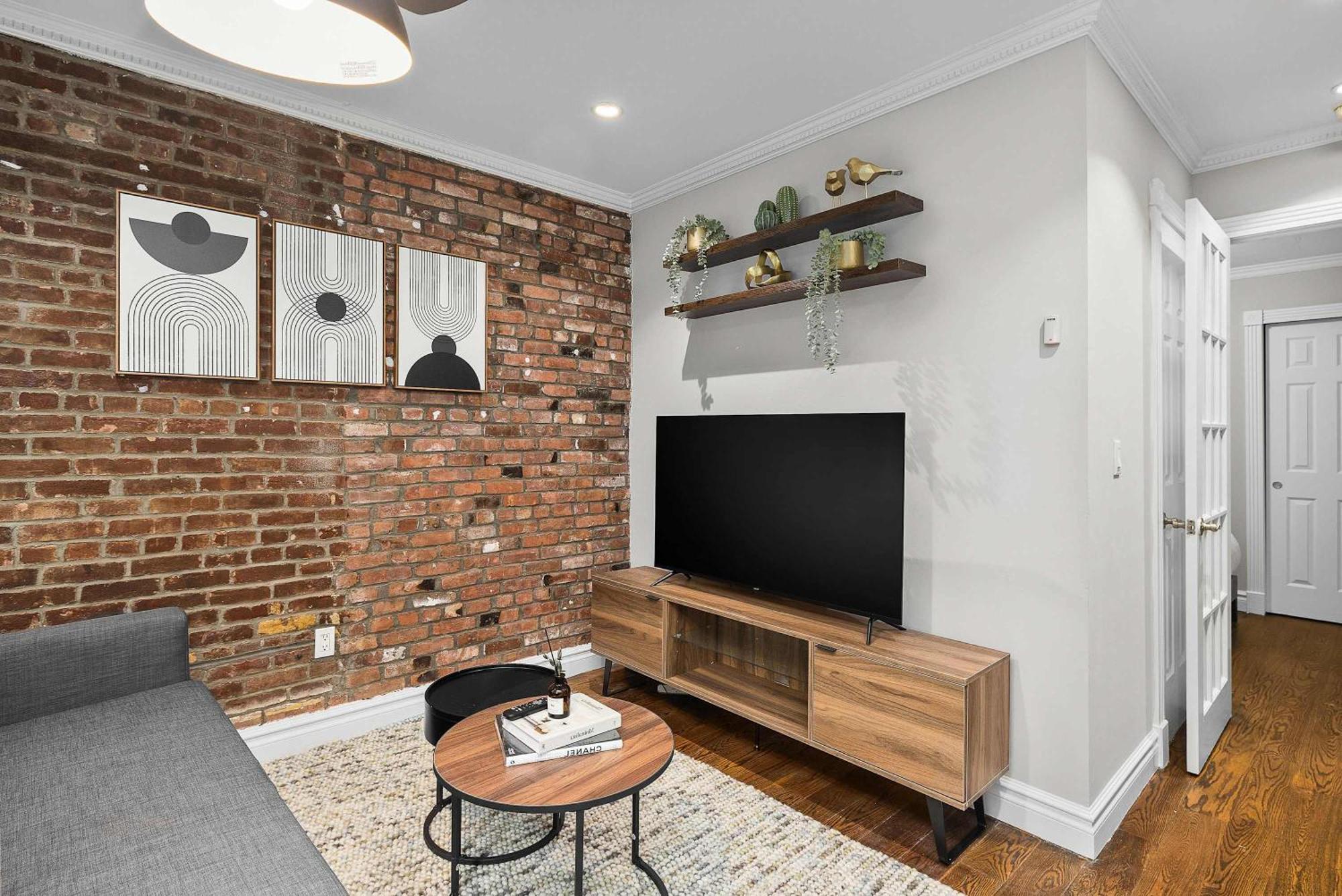 Trendy East Village Escape Apartment New York