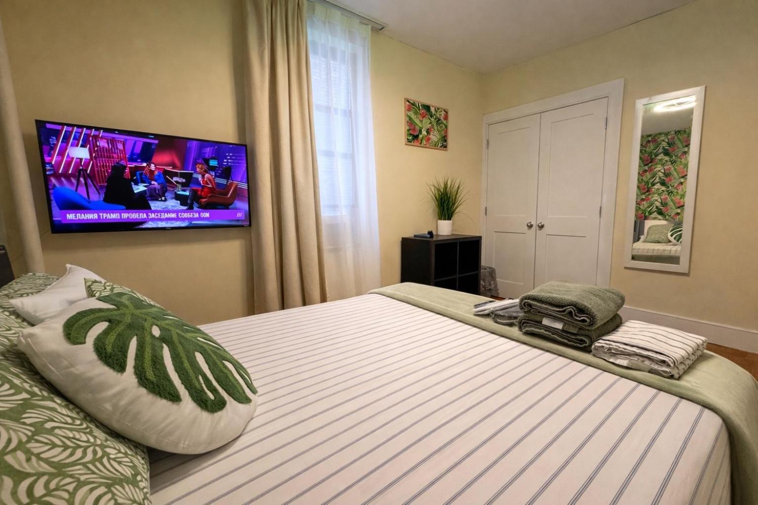 Tropical Style In Geusthouse