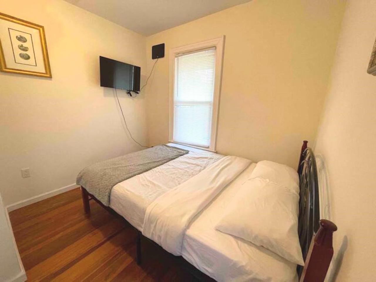 Entire Beautiful 2br Private R Apartment *