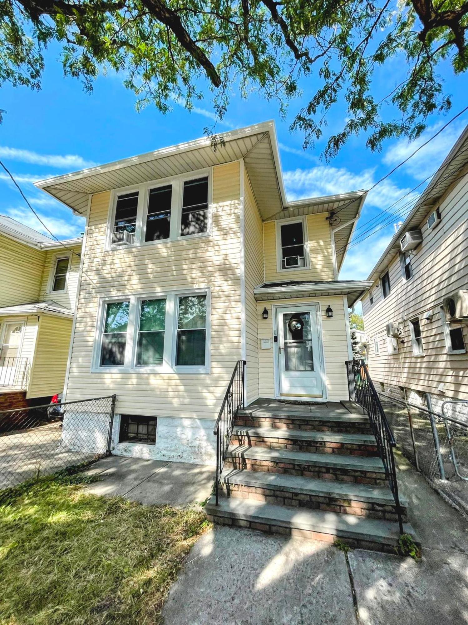 Entire Beautiful 2br Private R * New York