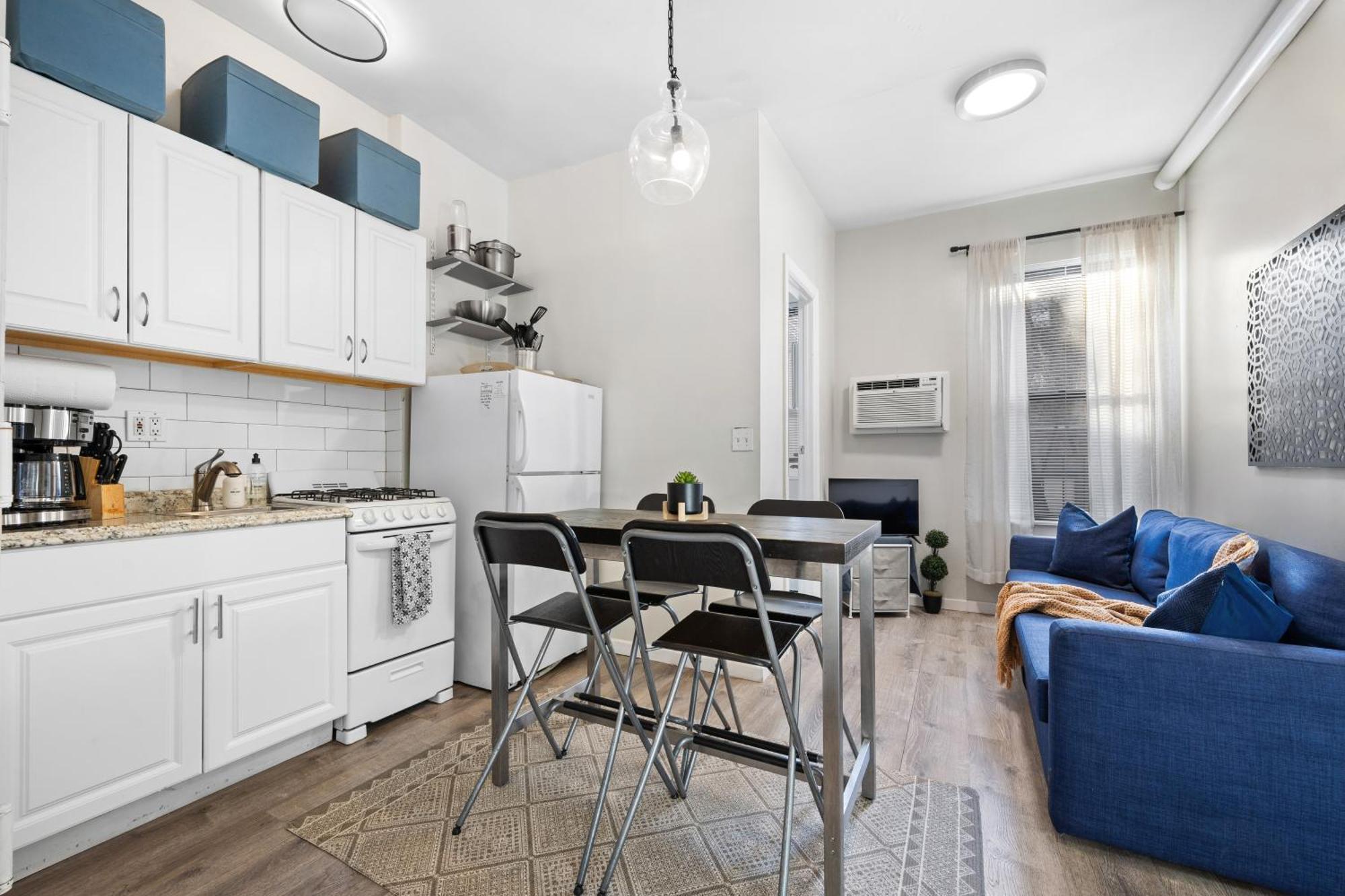 Lovely 2bed And 2bath With Unbeatable Location Apartment New York