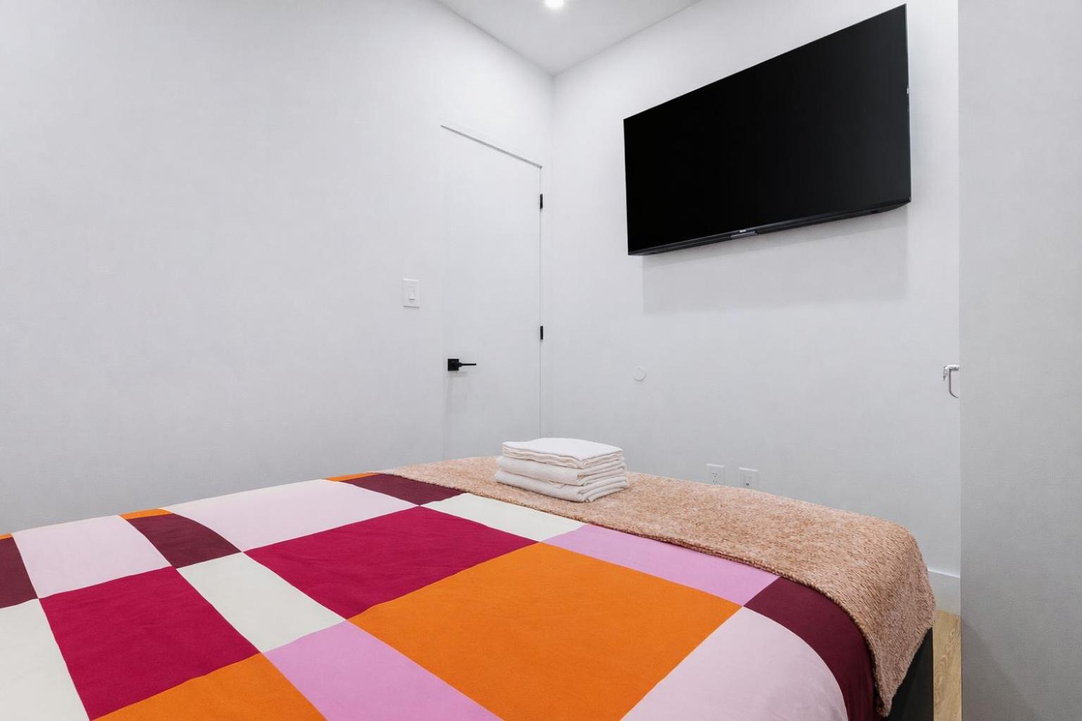 2 Bedroom Modern Unit In Manhattan Apartment New York