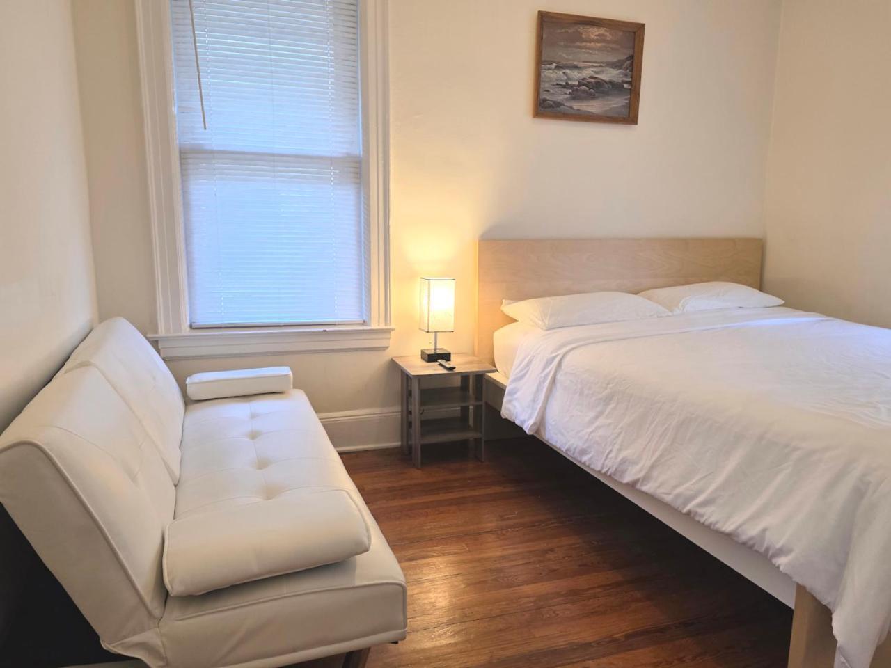 Entire Beautiful 1br For You! R Apartment New York