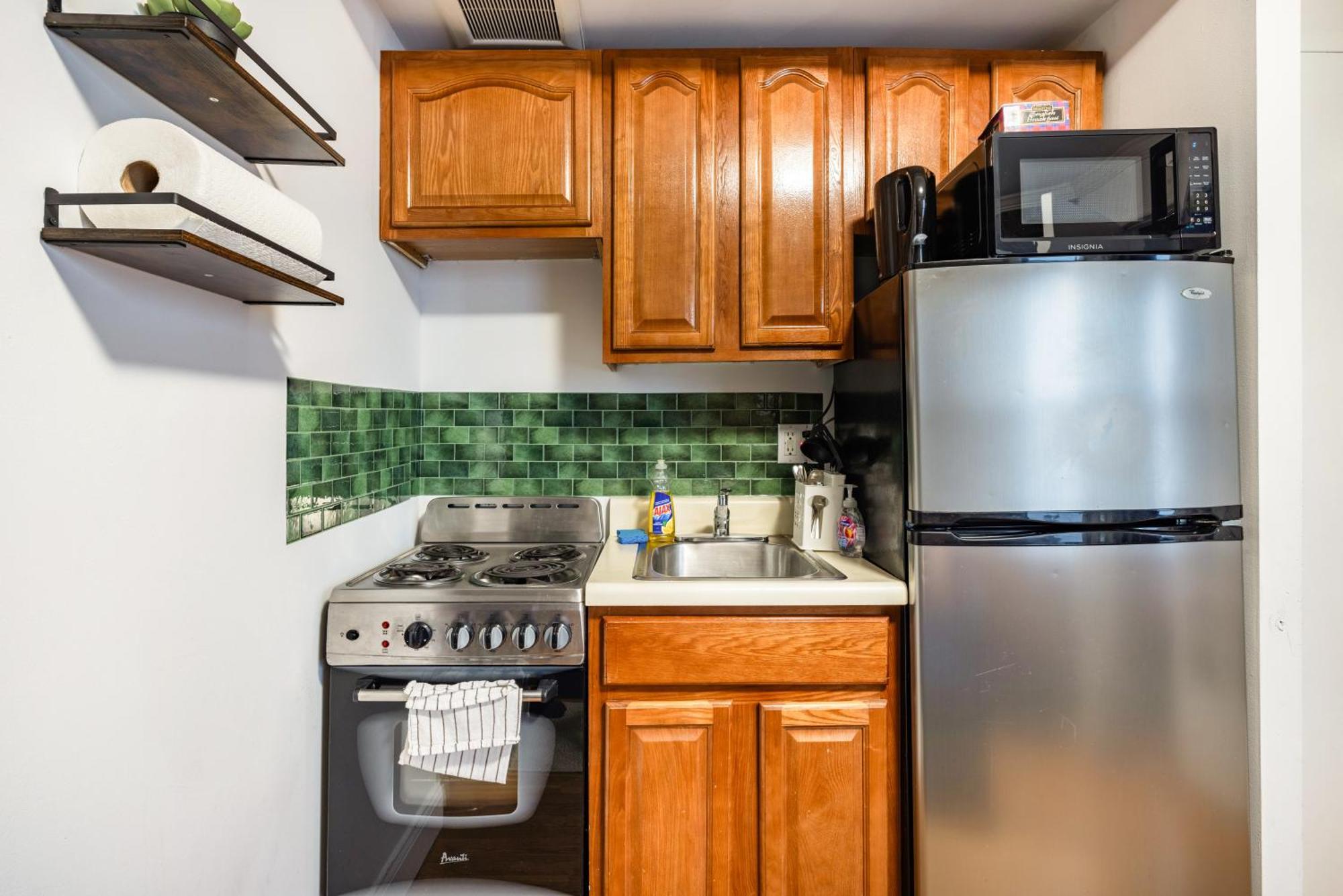 2 Bedroom Unit In Lower Manhattan New York