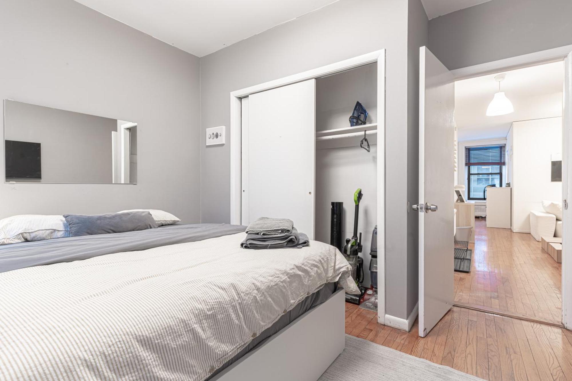 Charming 3bd In Manhattan Apartment