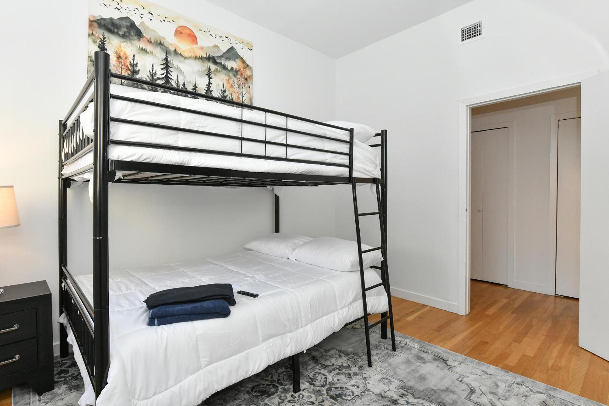 Apartment Luxury 3 Bedroom Retreat In Downtown Manhattan New York