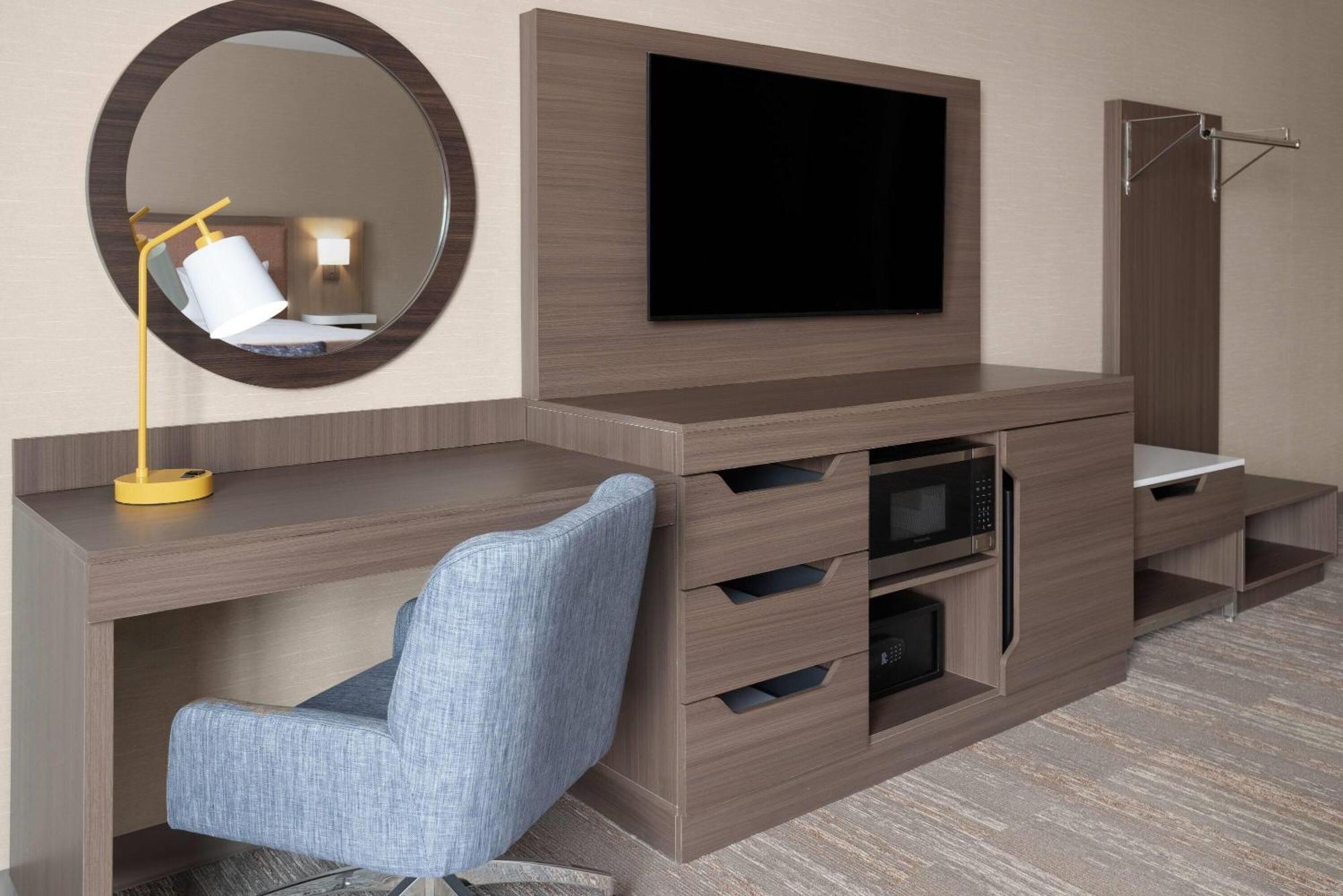 La Quinta & By Wyndham Queens Nyc Jfk Airtrain Hotel 2*