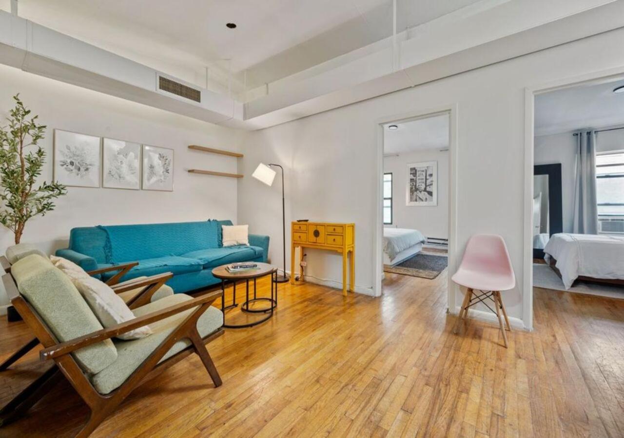 Three Bedroom In Midtown West , June To Aug 90 Days Required * New York