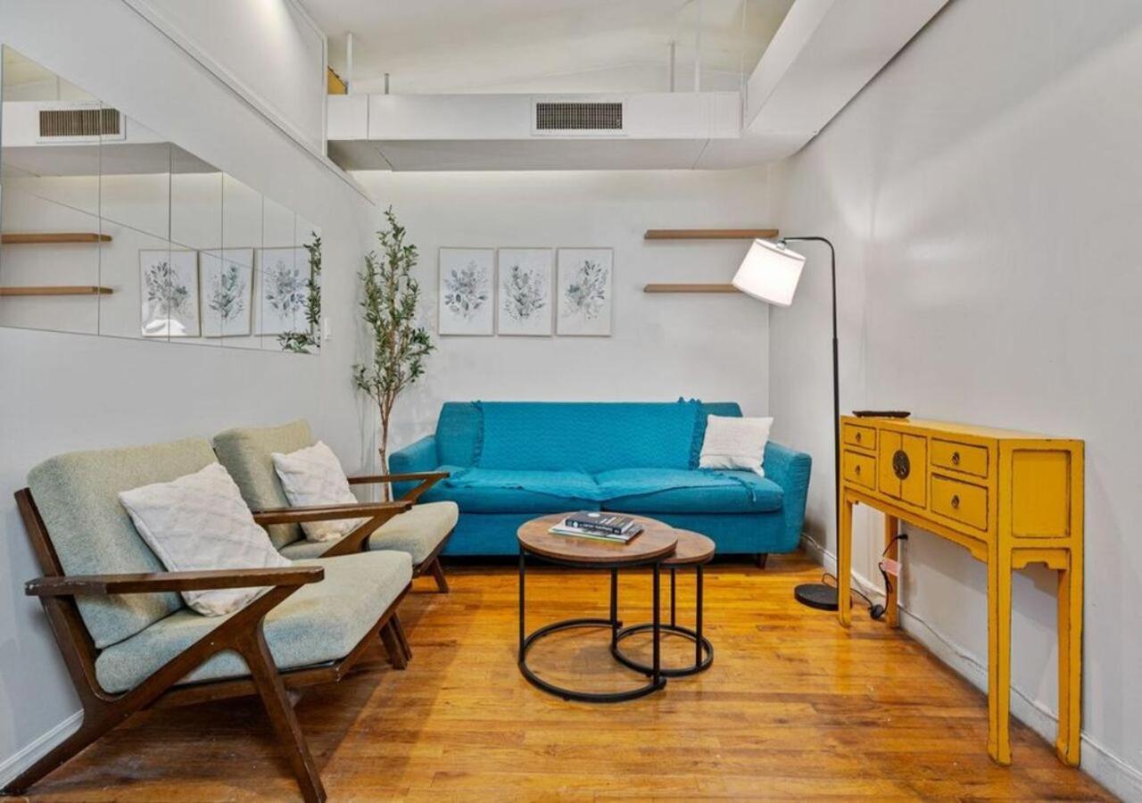 Three Bedroom In Midtown West , June To Aug 90 Days Required Apartment