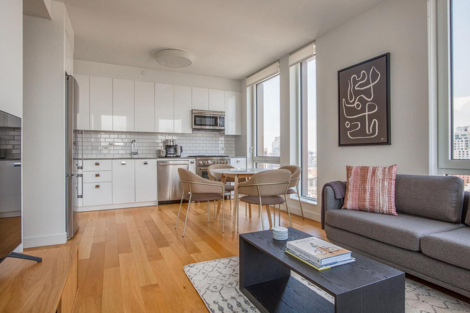 Blueground Les Gym Doorman Near Market Nyc-1523 *